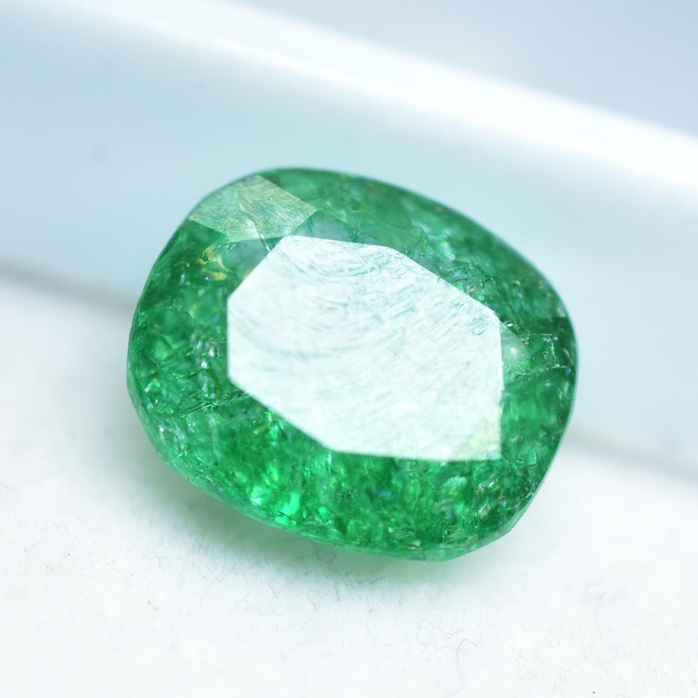 Natural Green Emerald Loose Gemstone Cushion Cut 6 Ct for Loved Ones for Jewelry Making and Crafts