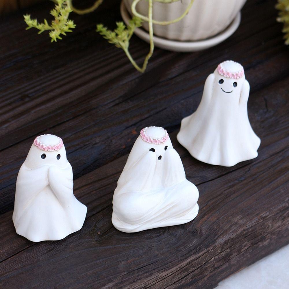 3pcs Resin Floral Haunting Ornaments Cute Ghost Figurine Halloween Ghost Decor Set  Fish Pond