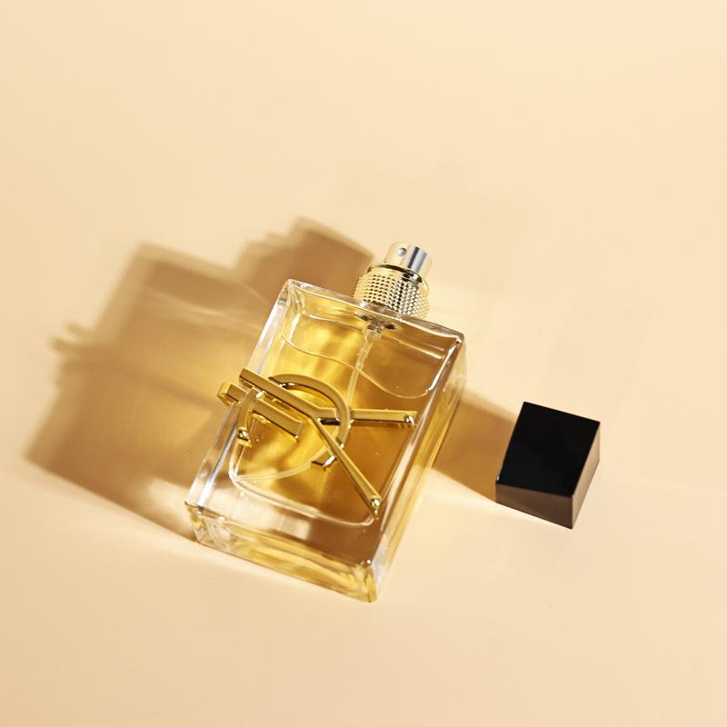 First Heart Lovers Perfume Women's Freedom Water Floral Fresh Light Fragrance Natural Lasting Girl Fragrance 50ml
