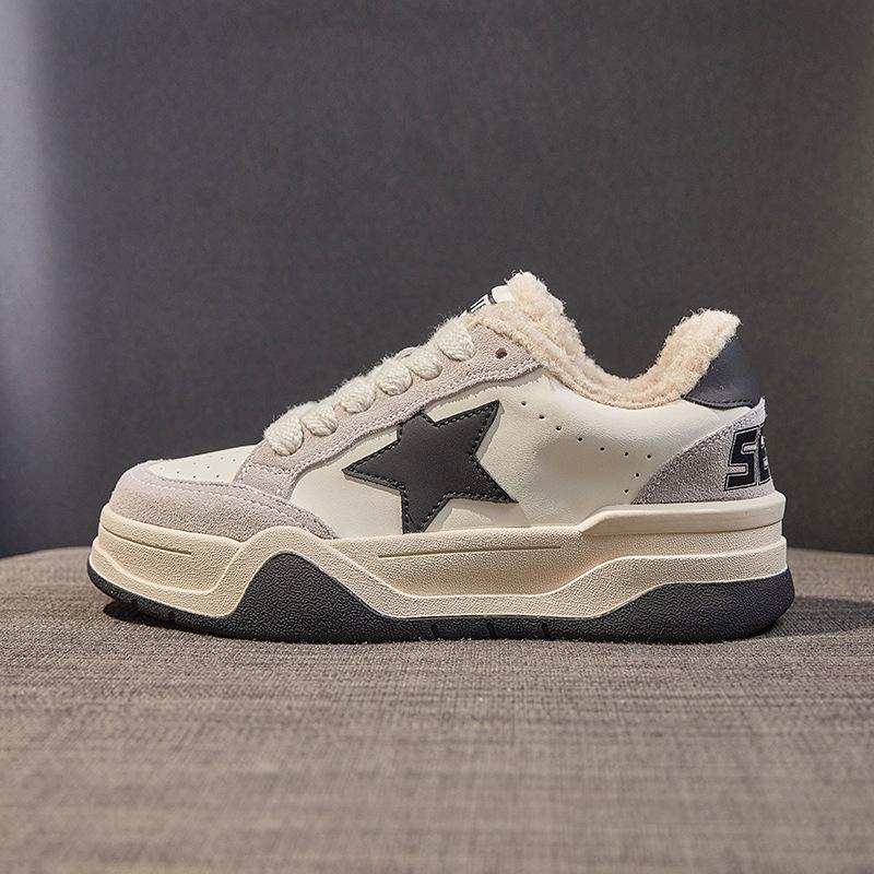 Frosted Leather Snow Boots 2025 Winter Velvet Large Cotton Women's Shoes Versatile Casual Board Shoes Thick Sole Heightening Sports Little White Shoes