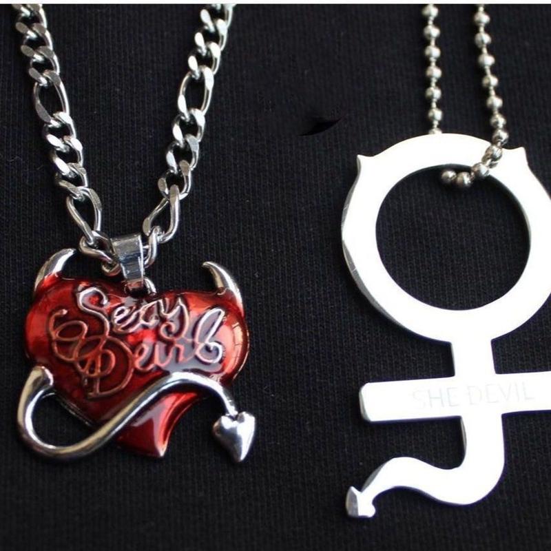 Heart Necklaces Pendant for Women Red Gothic Pendant Jewelry Gifts for Her On Christmas Valentine Gifts for Women Girls