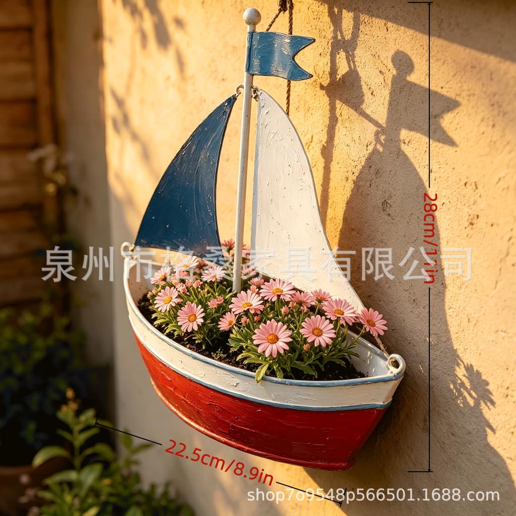 Decorative Sailboat Shaped Planter Outdoor Wall Mounted Flower Pot Holder for Succulent Plants and Home Garden Decoration