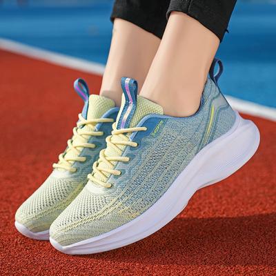 Scarpe da donna in tessuto traspirante primavera 2024 versione coreana di moda versatili alla moda scarpe casual da donna leggere per esterni scarpe sportive da corsa