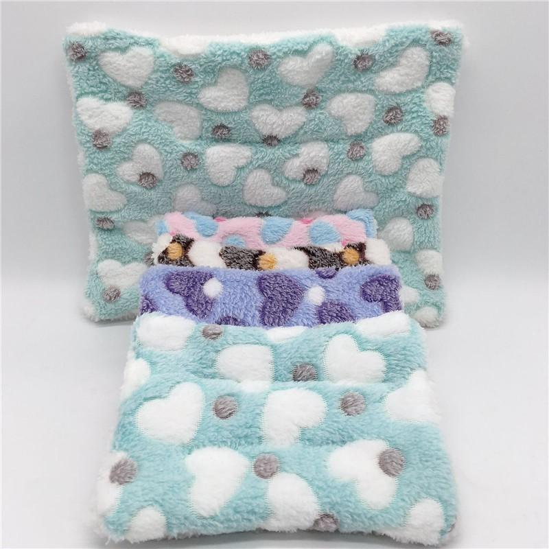 Winter Warm Small Guinea Pig Hamster Bed House House Nest Hamster Accessories Squirrel Hedgehog Rabbit Bed Mat 2 size