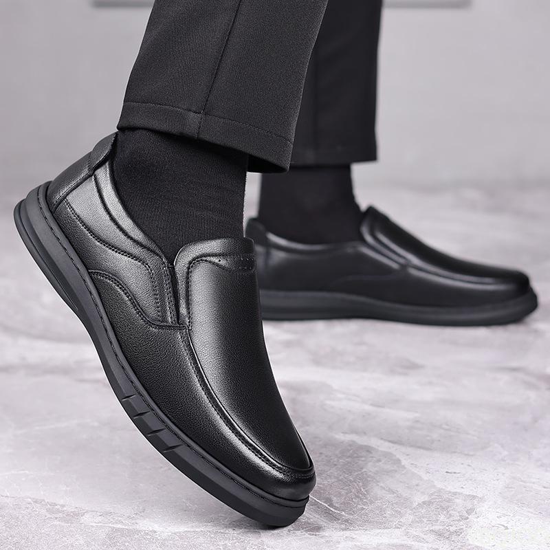 Casual Men'S Leather Shoes Summer Soft Soled Dad Shoe Versatile Classic Male Shoes Breathable Genuine Leather Loafers Homme