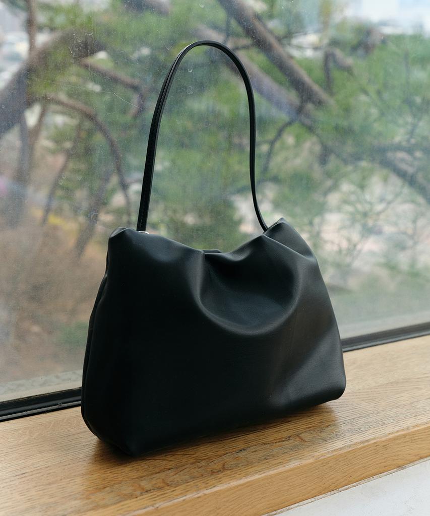 Low Tide Mini Dumpling Bag [Black]