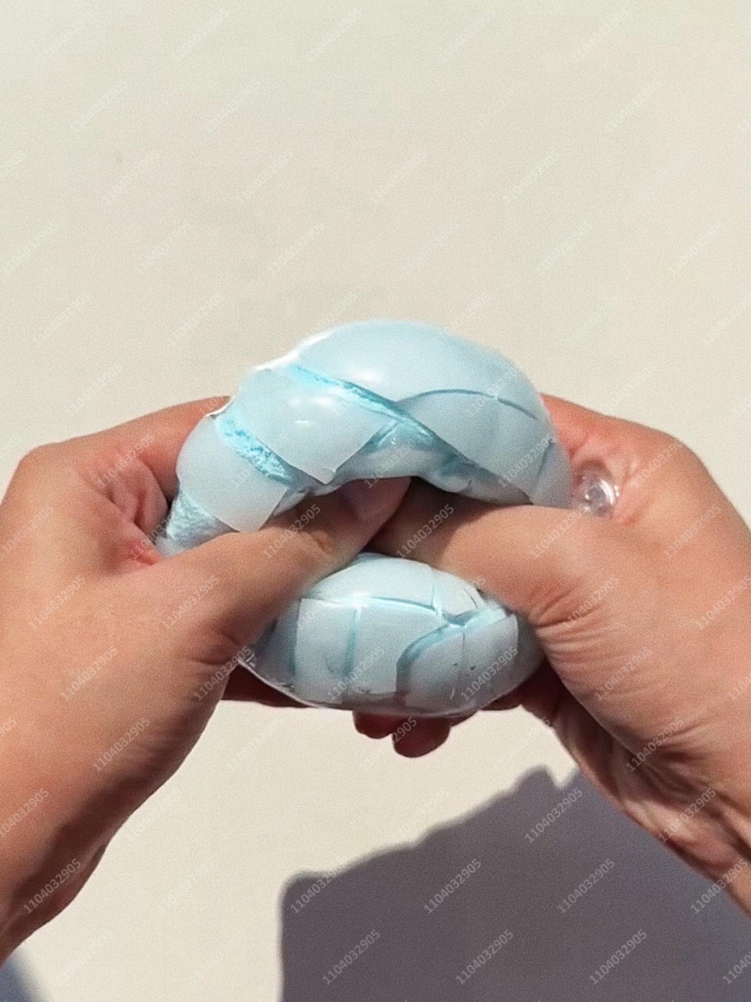 Kraukšķīga mīksta bumbiņa Vasks Kraukšķīga plīstoša