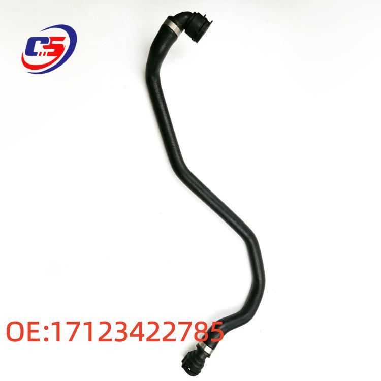 BMW X3 E83 Upper Radiator Coolant Hose, OE: 17123422785