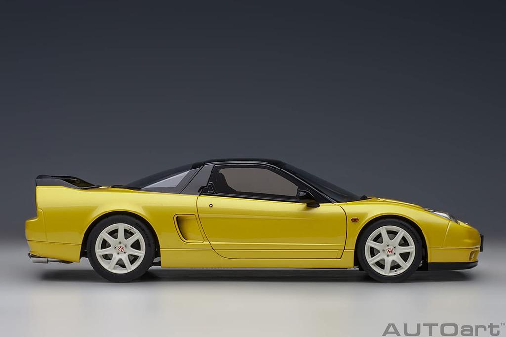 AUTOart Honda Indy Yellow Pearl Finished Product 73214 1/18 NSX-R (NA2)