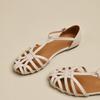 Sapatos Sandália Feminina Mulheres Meninas Bege Novo Verão Conforto Baixo Retrô Flat Tira Traseira Salto Quadrado Borracha PU Escândalos Sólido C