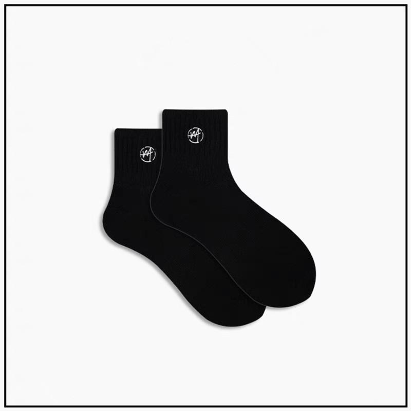 

Tide Brand Summer Thin Solid Color Socks Letter Embroidered Short Socks Tide Pure Cotton Sports Medium Tube Socks One size fits all чорний