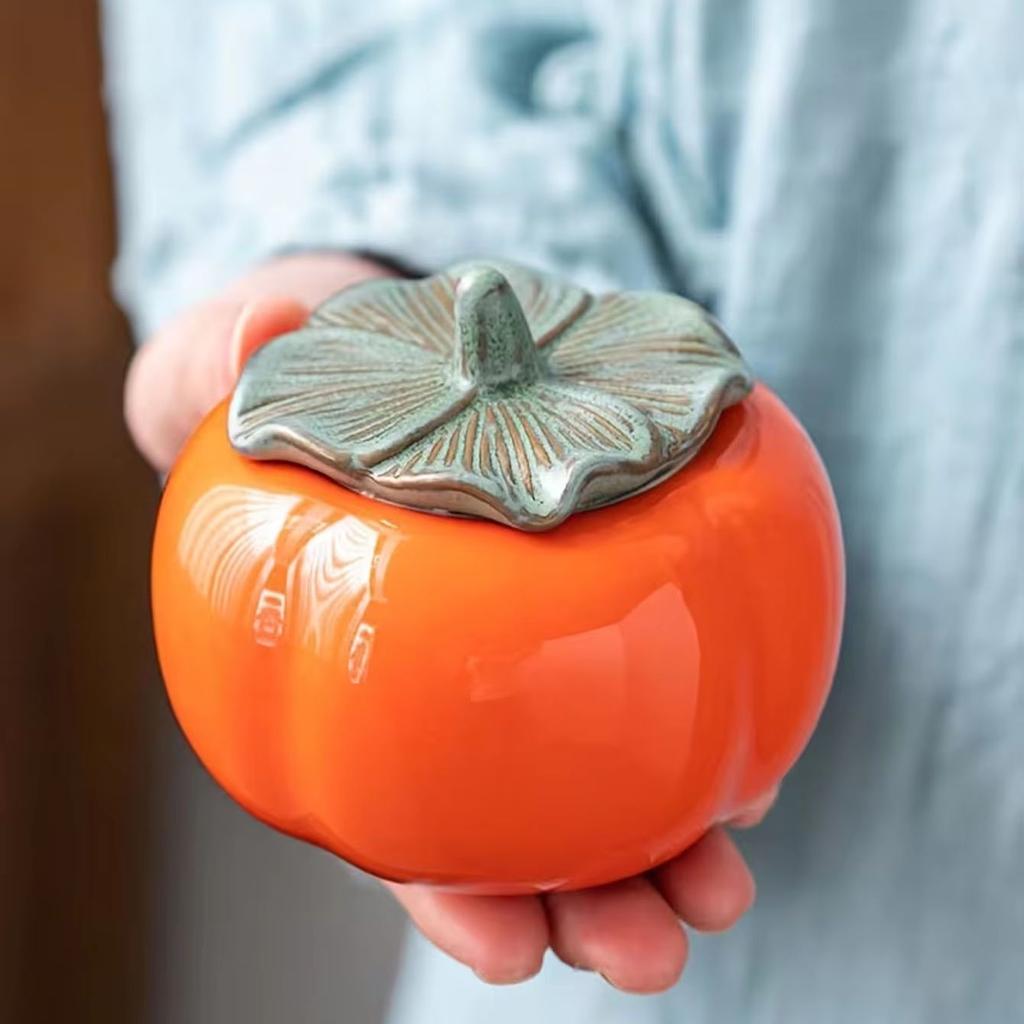 1 persimmon shaped food storage container with sealed lid, suitable for sugar and salt, New Year's gift and souvenir