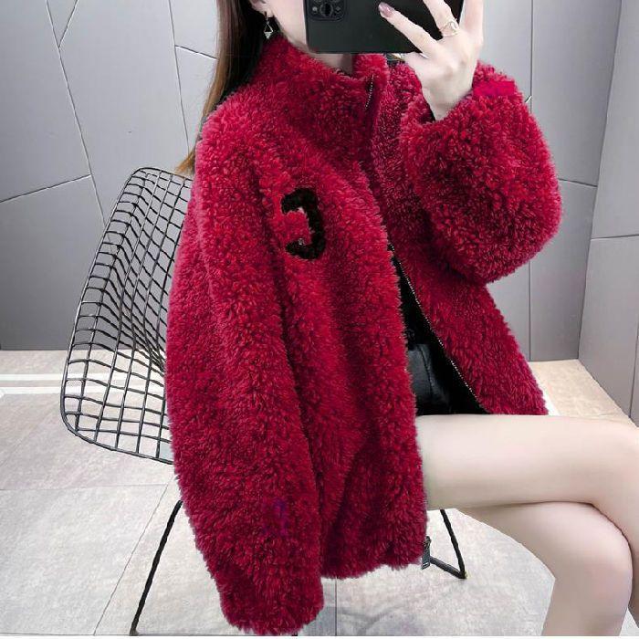 New double-sided plush short velvet imitation lamb wool coat for women, thin coat for autumn and winter sweater for women