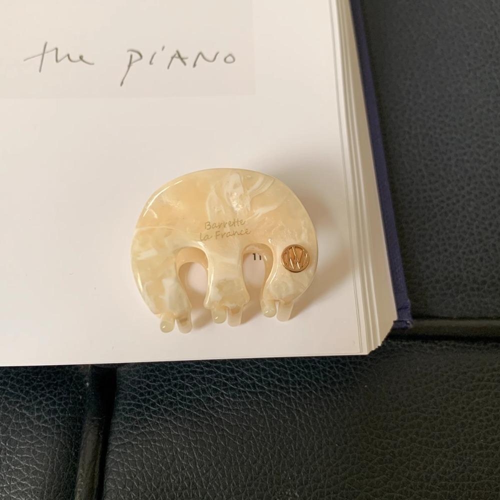 

Креативный ацетатный зажим для волос, заколка для волос с буквой, карамельного цвета, милая женская