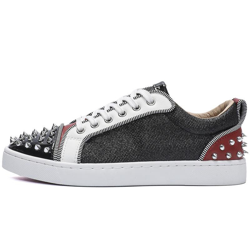 2026 Spring Men's Fashion Rivet Casual Shoes: Trendy and Energetic Youth Board Shoes