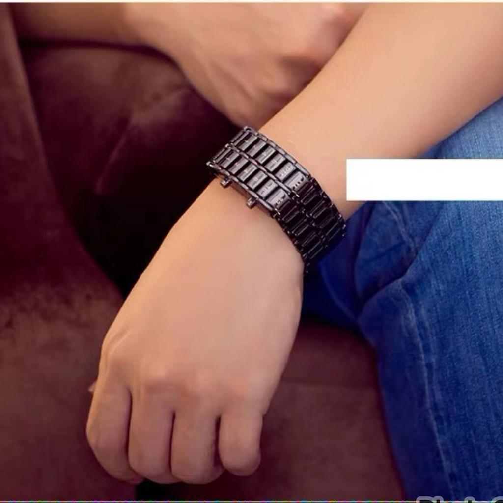 Moda Lava Iron Samurai Saat Erkekler İkili LED Saatler Siyah Gümüş Paslanmaz Çelik Elektronik Bileklik Saatler LED Erkek Spor Kol Saatleri