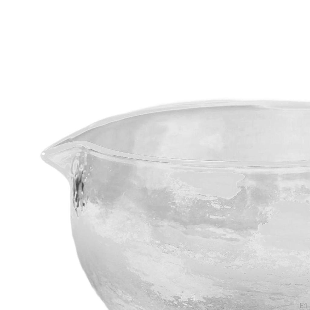 Zeremonielle Matcha-Schale mit Ausguss zur Zubereitung von Grüntee