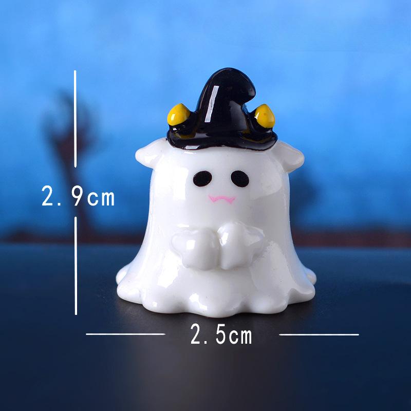 Cute Little Animal Moss Miniature Ornaments Cute Ghost Pig and Rabbit Accessories