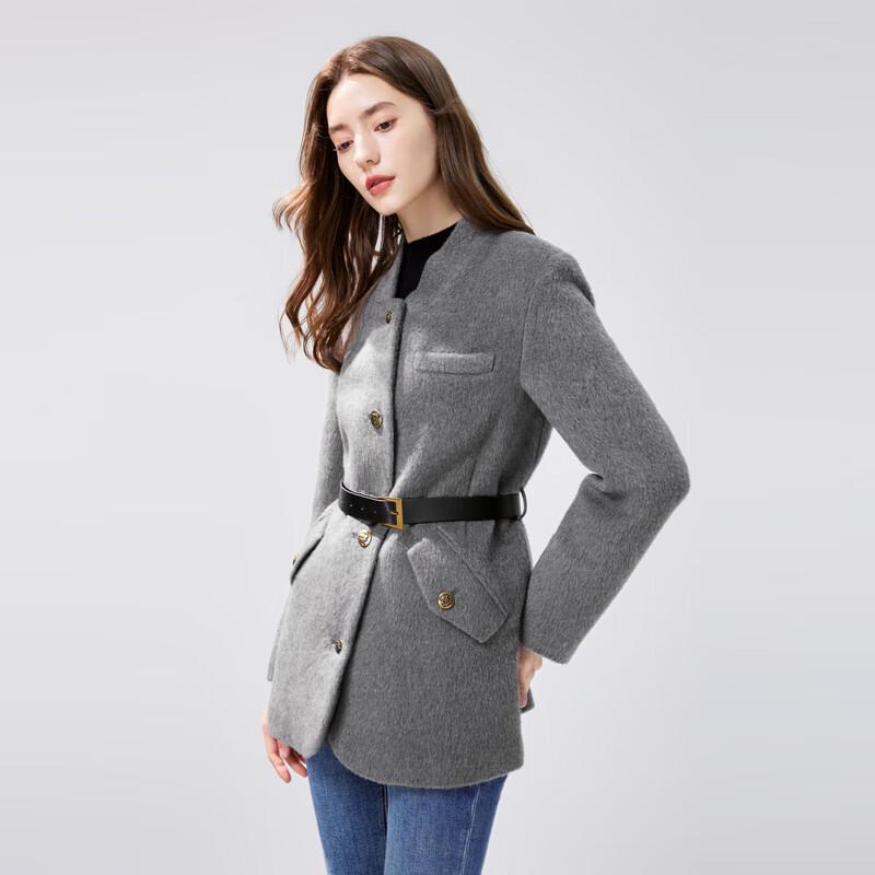 

Женское пальто средней длины из смесовой шерсти с V-образным вырезом и поясом M