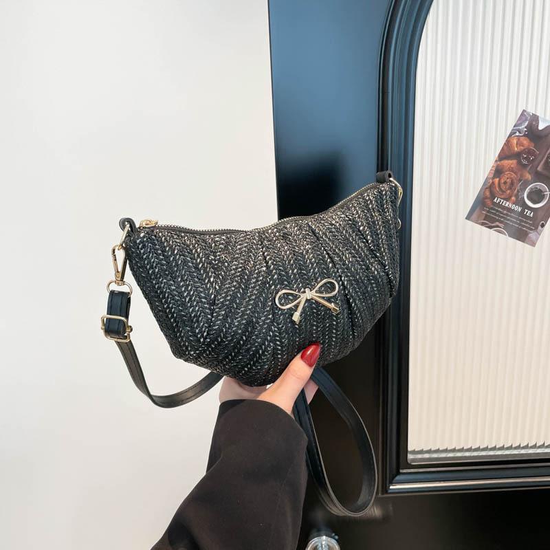 

Butterfly fashion woven handbag summer new simple solid color shoulder messenger bag small square bag women s versatile чорний
