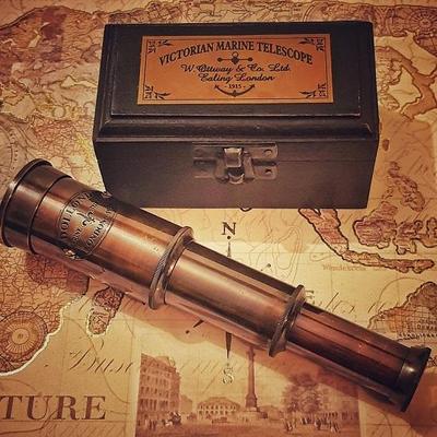 Teleskop morski z mosiądzu z kieszonkową lunetą w drewnianym pudełku, marynistyczny steampunk, prezent dla kolekcjonera, rozmiar S