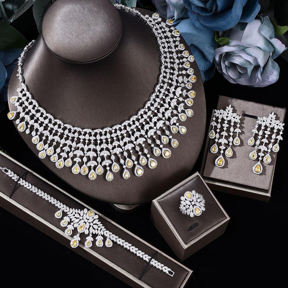 

Циркон Ожерелье Серьги Набор Великолепный Бриллиант Свадебный Банкет Популярные Аксессуары жёлтый