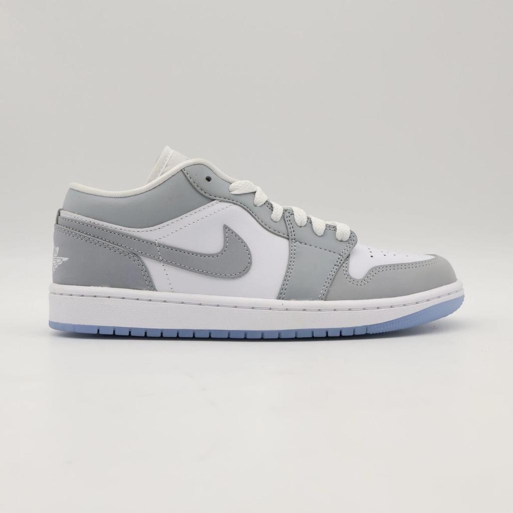 DC0774-105 Nike Air Jordan 1 Low Wolf Grey Aluminium (Women's)