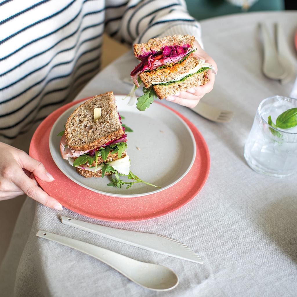 CONNECT Plate Green Set of 4 KOZIOL Germany Outdoor Outdoor Products Plastic Tableware Recycled Recycled Materials Durability Party Camping Glamping