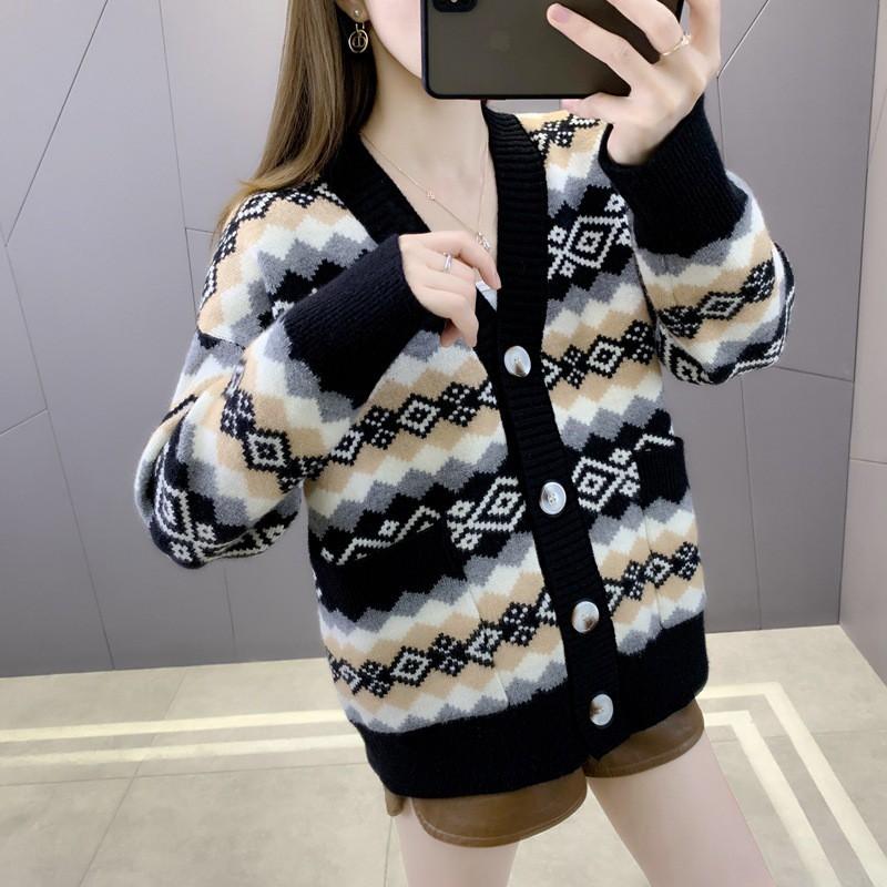 Womens Oversized Knit Cardigan With Vintage Boho Style Long Sleeve V-Neck Thick Warm Sweater