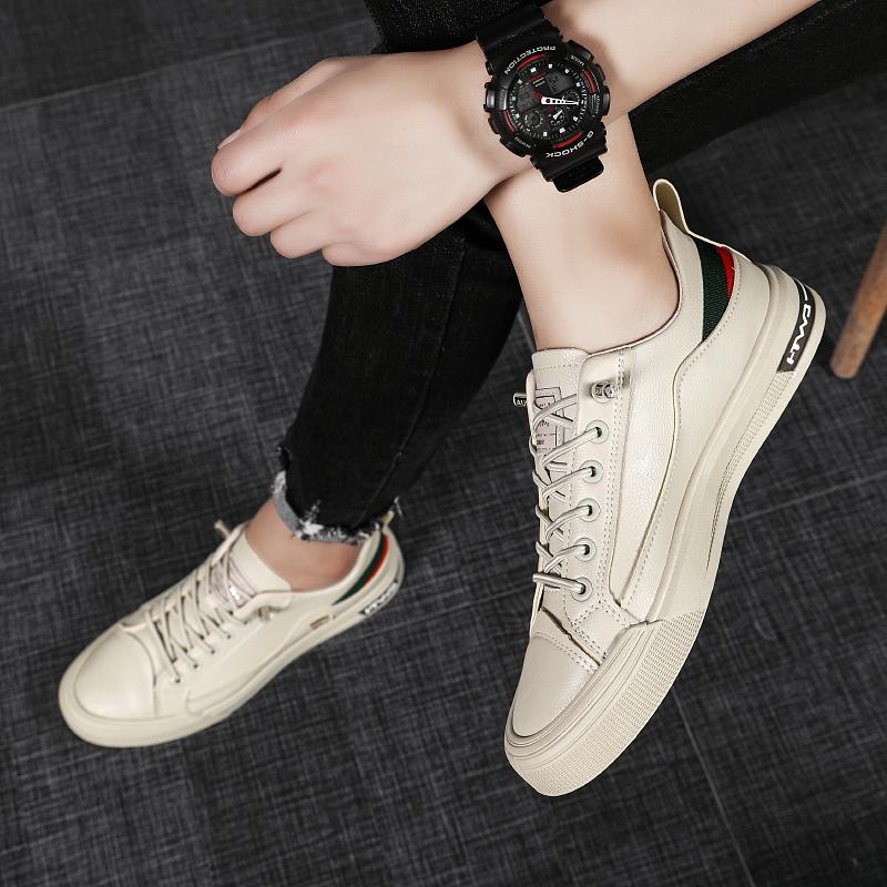 Herren Sommer Neue Kleine Weiße Schuhe Atmungsaktive Flache Schuhe Lässige Mode Studentenschuhe