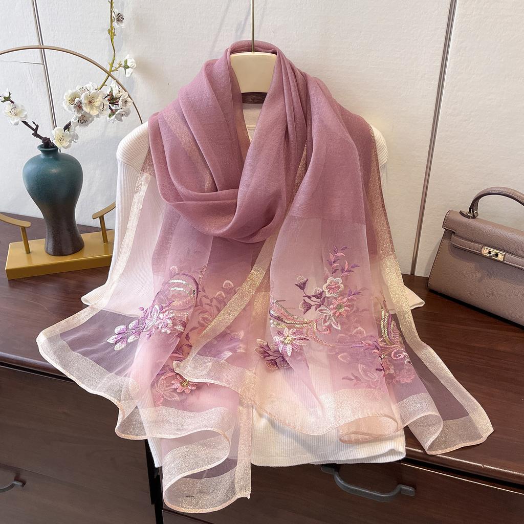Nová hedvábná vlněná šála Šál do klimatizované místnosti Vnější výšivka pro dámskou jarní a podzimní ochranu krku Hedvábná šála s výšivkou v čínském stylu