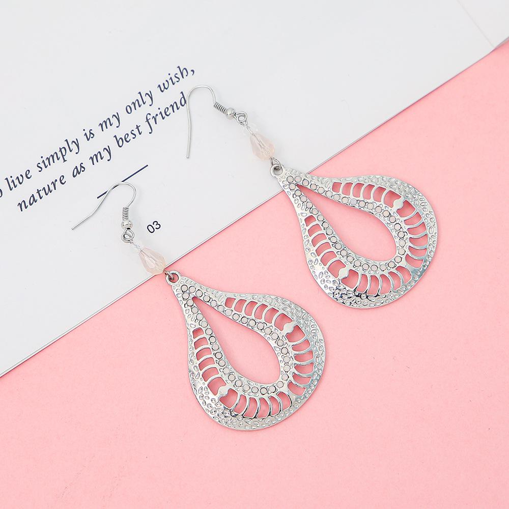 

Trendy Alloy Plaid Drop Earrings for Women – Minimalist Hollow Design