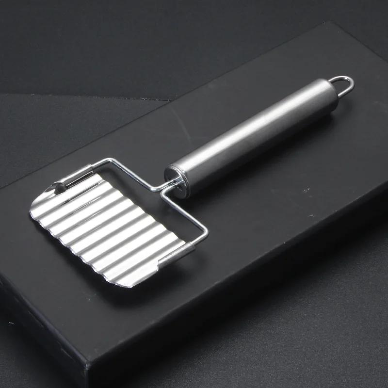 

1 шт. - Нержавеющая сталь Шип для насаживания картофеля Резка Многофункциональная Домашняя Кухня Овощерезка Картофель фри Волнистый нож Фигурный слайсер серебряный