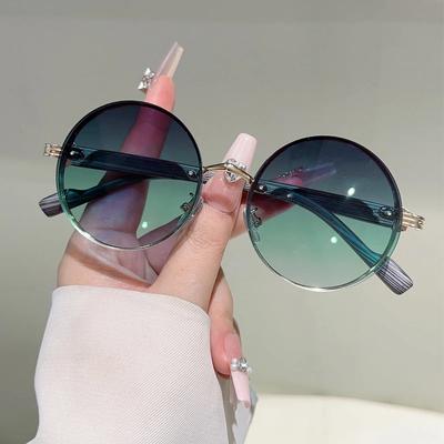 Vintage Runda Solglasögon Herr Nya Mode Gradient Flerfärgade Solglasögon Dam Trendiga Lyxiga Märkesdesign Casual Shades