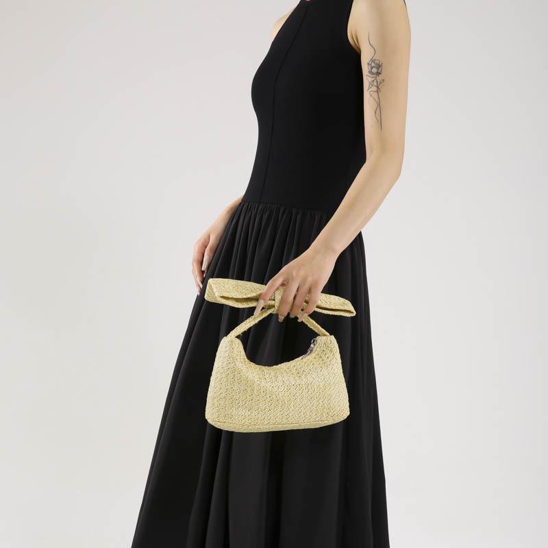 Fashionable Woven Small Square Purse For Everyday Use And Commuting Ideal For Women