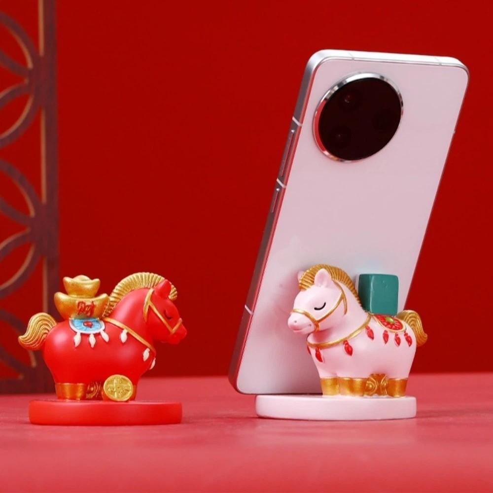 Resin Zodiac Horse Ornaments Festival Decorative Zodiac Horse Mascot  Spring Festival