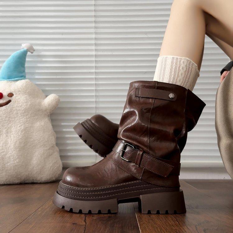 

Версия из коровьей кожи~ внутренняя высота увеличивает ретро майярдово-коричневые ботинки Мартина женские 2025 новые осенне-зимние двойные платформенные короткие ботинки 39 коричневый