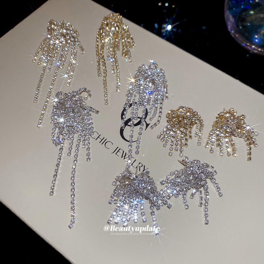 Silver Needle Rhinestone Firework Tassel Stud Earrings - Elegant and Fashionable Ear Ornaments for Women