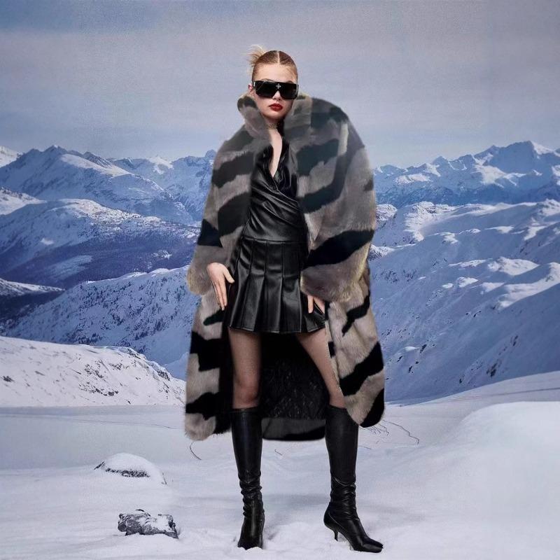 

Women s Tiger Stripe Faux Fur Long Coat Loose Warm Winter Outerwear S сірий