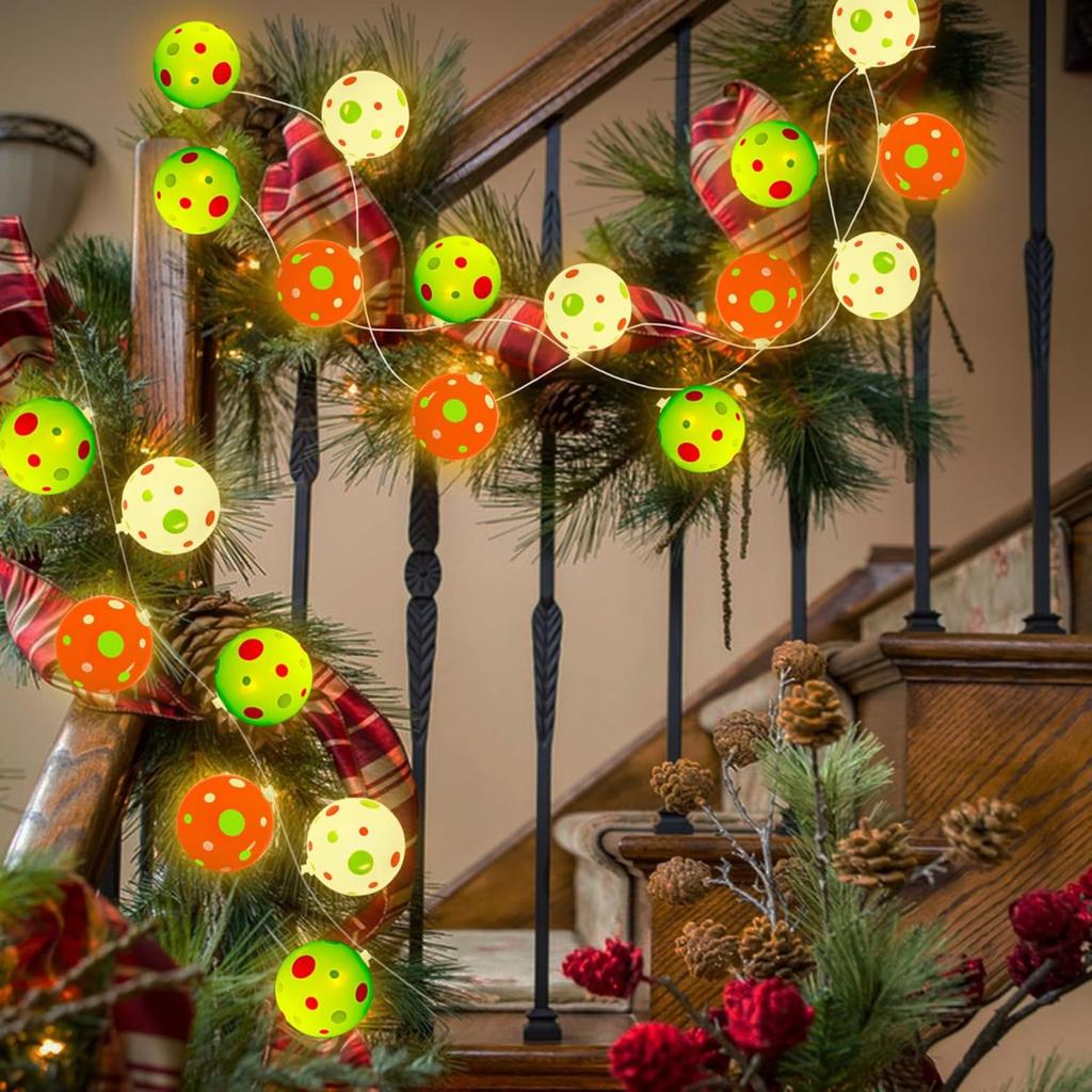 1.5m 10-LED Remote Control Christmas Ball Decorative Light Polka Dot Stripe Festive Atmosphere Light  (Without Batteries)