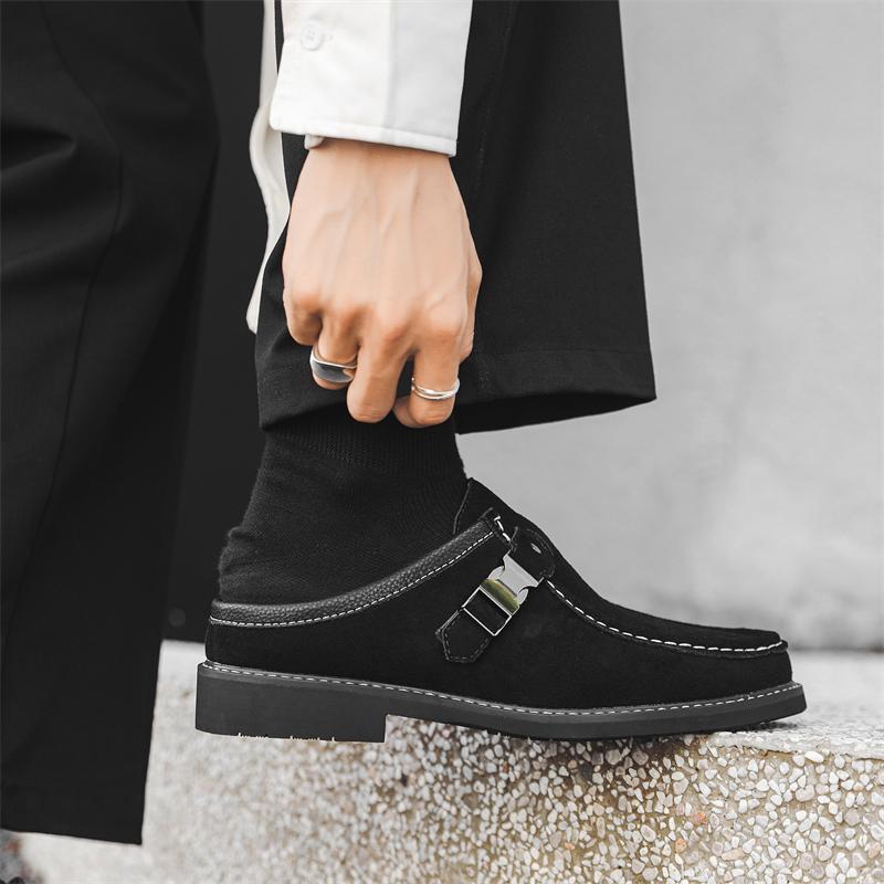 Mode Utomhustofflor Lyxiga trendiga designstilar mode gata gående Stiliga ungdomar Retro andningsbara kvalitetsskor Hett Nytt