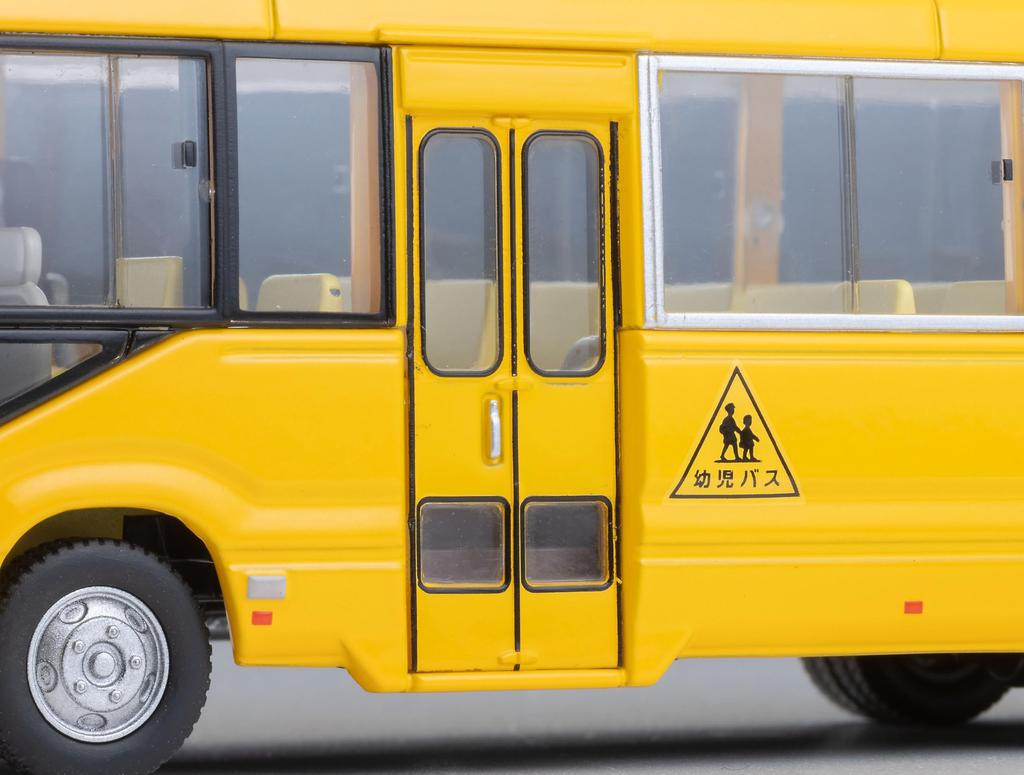 TOMYTEC Tomica Limited Vintage Neo Scale Toyota Coaster Toddler Finished Model 334323 1/64 LV-N348a Car, Yellow,