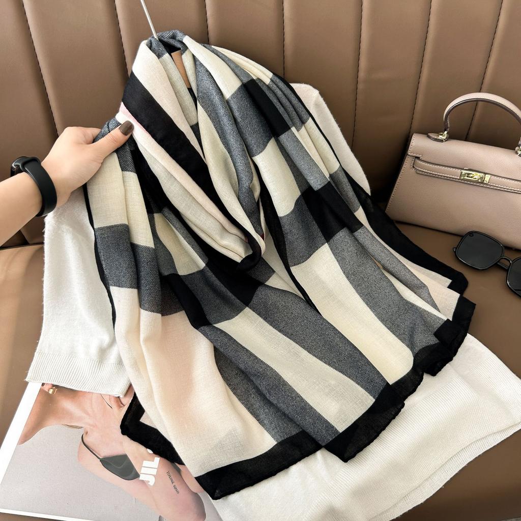2025 New Cotton and Linen Feel Simple Color Matching Scarf Korean Version Fashion Foreign Style Travel Sunscreen Yarn