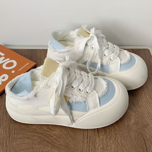 Two wear thick-soled semi-drag white shoes women's summer new bread shoes women's niche versatile casual sports board shoes