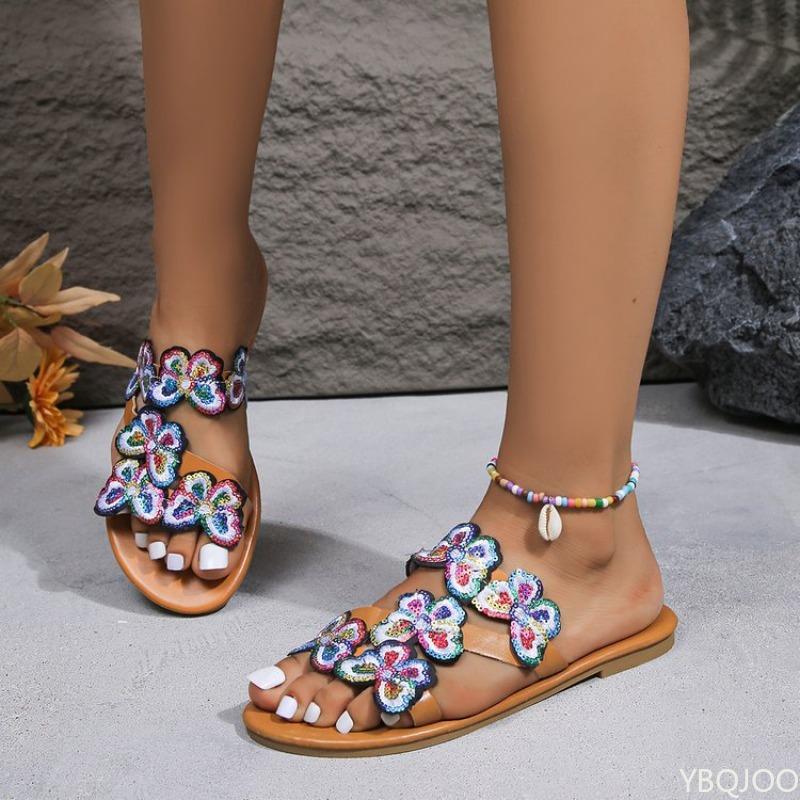 Fashion 2025 New Women Butterfly Beach Vacation Flat Shoes Fashionable and Innovative Girl Slippers Lightweight and Versatile Sandals