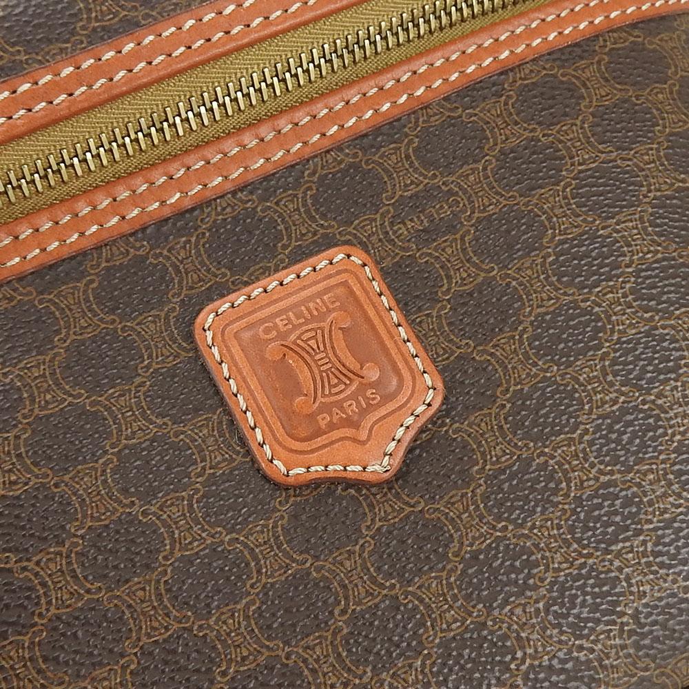 Bolsa de Mão CELINE Usada Macadam PVC/couro Marrom Bolsa de Necessaire