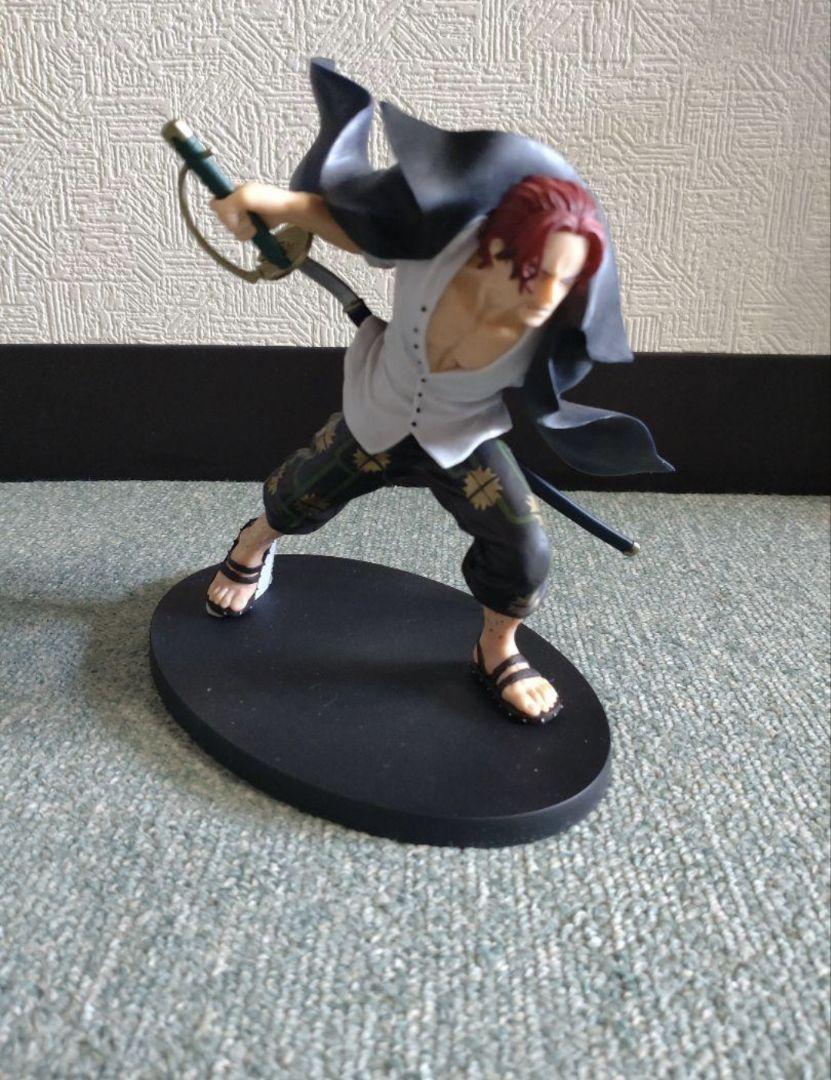 

[USED] One Piece figure Shanks without original box