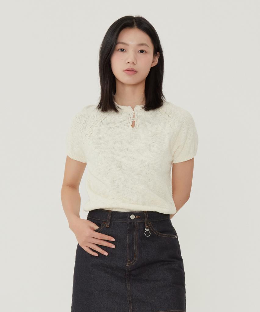 COVERNAT WOMAN Boucle Round Half Knit Ivory