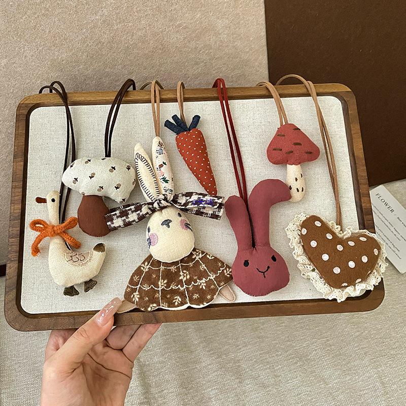 2024 Cute Cartoon Sweater Lanyard Chain for Women - Autumn/Winter Pendant Neckwear & Accessory