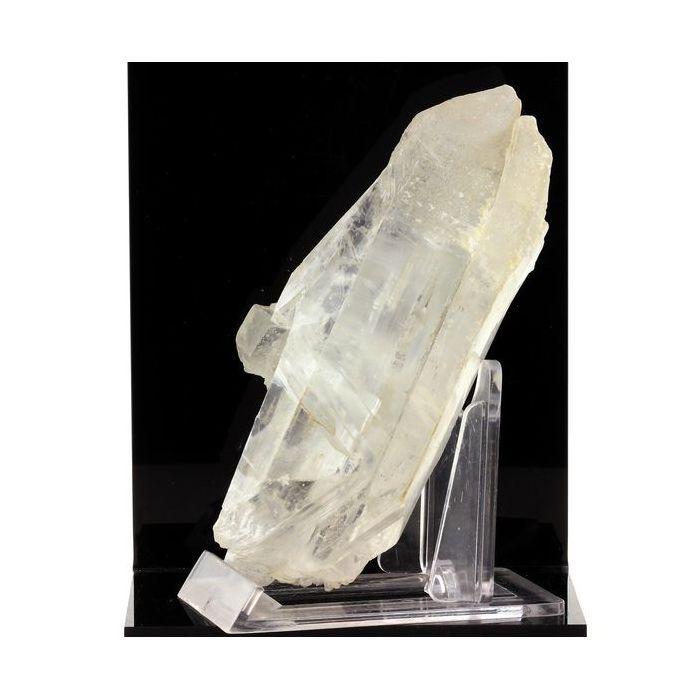 Pierres et Minéraux. Gypse. 1070.0 ct. Niccioleta Mine, Massa Marittima, Tuscany, Italie.